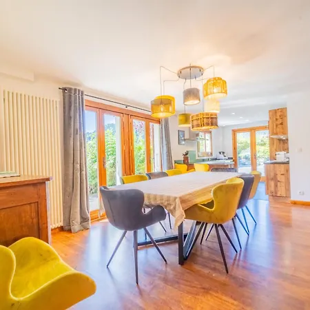 Chalet Cosy A La Clusaz, 9 Pers, 4 Chambres, Wifi, Proche Pistes - Fr-1-437-103 *